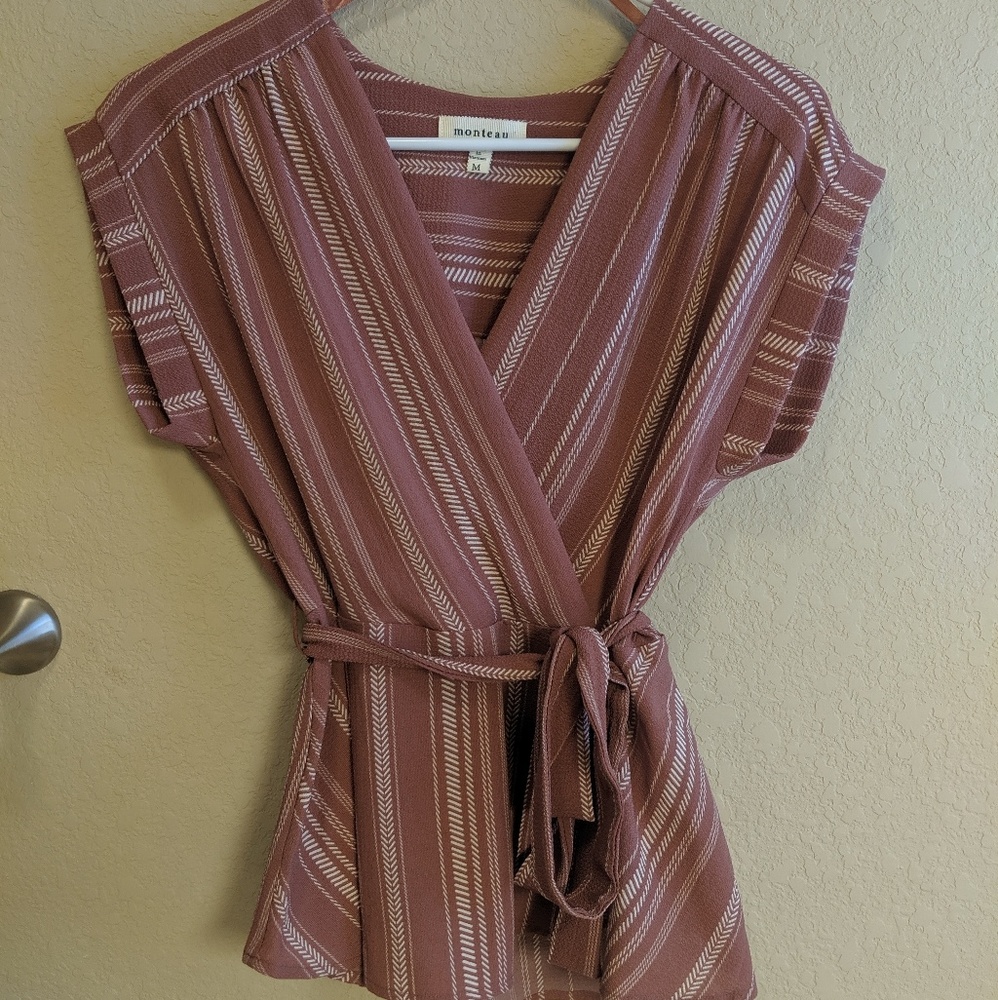 Women's blouse